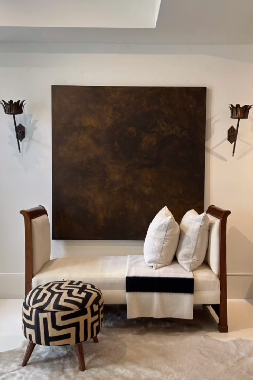 Tara Shaw design with antiques in a soulful arrangement for modern living. #tarashaw #livingwithantiques