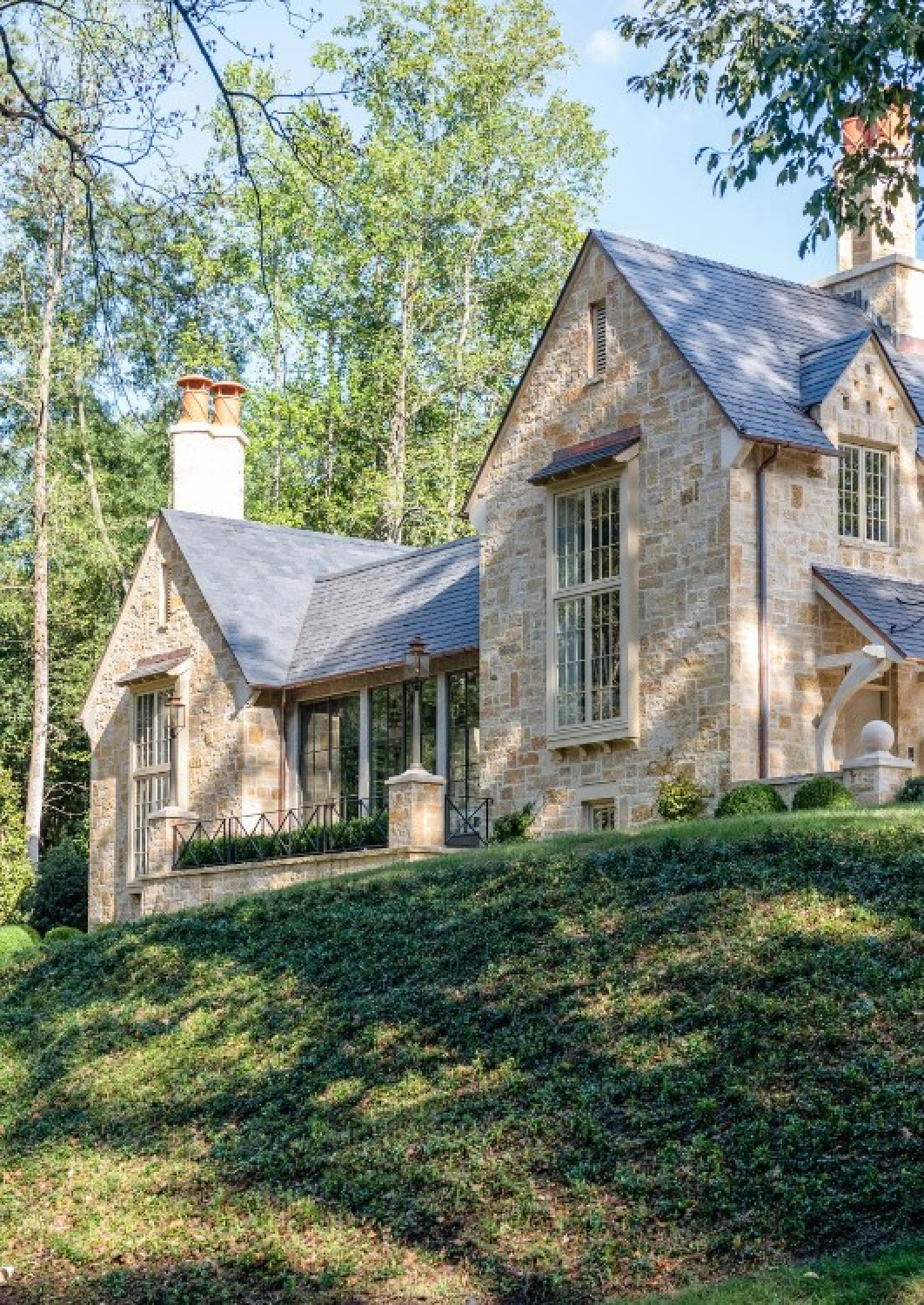 Beautiful Buckhead traditional classic house exterior in Atlanta. Sotheby's Realty #facadelovers #residentialarchitecture