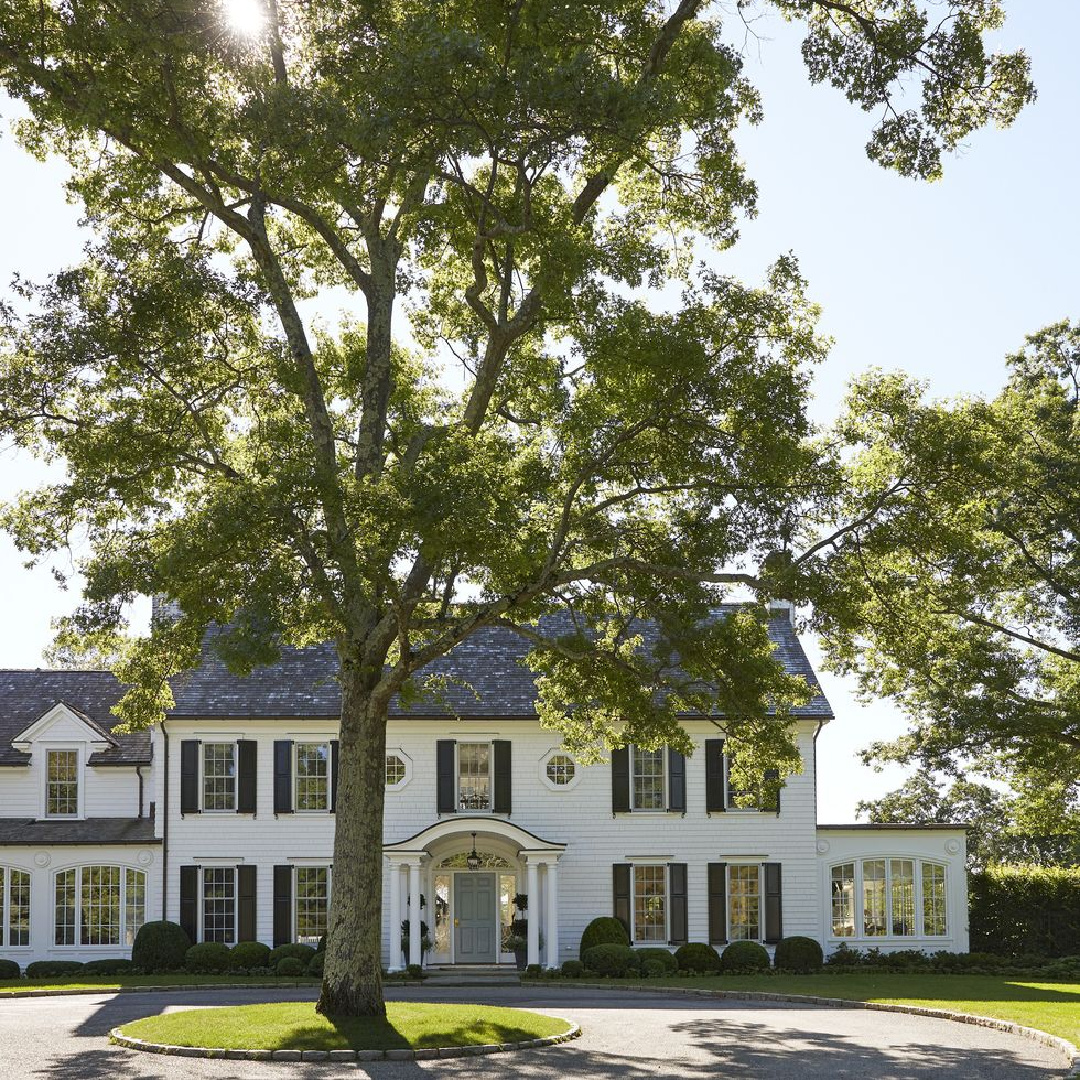 David Netto's 1920s Colonial house exterior in Veranda (Francesco Lagnese).