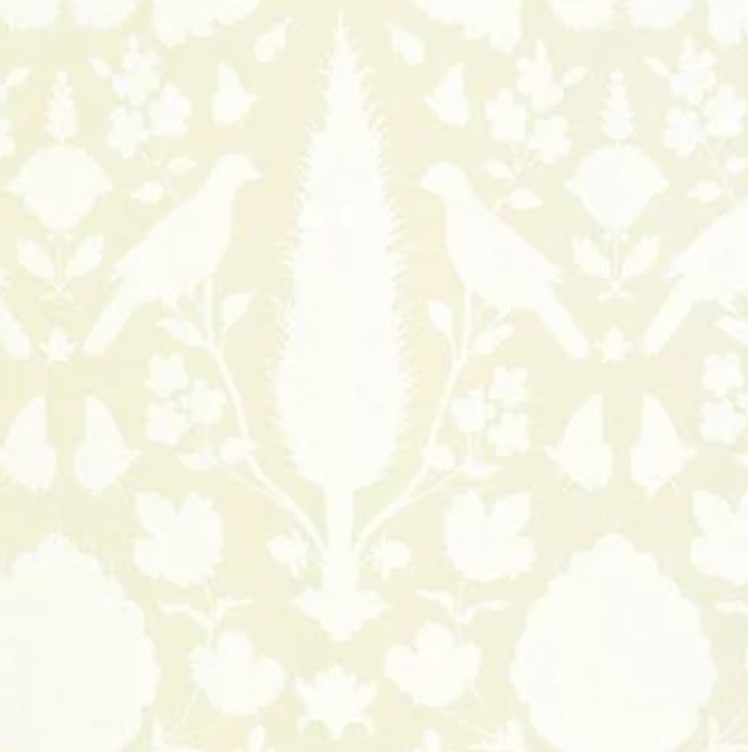 Schumacher Chenonceau wallpaper. #chenonceau #birdwallpaper #timelesswallpaper