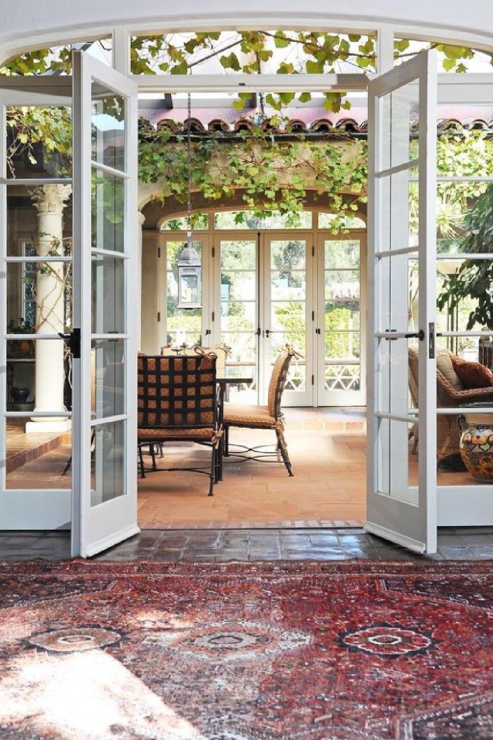1920s Spanish home (George Washington Smith) with interior courtyard in @archdigest.