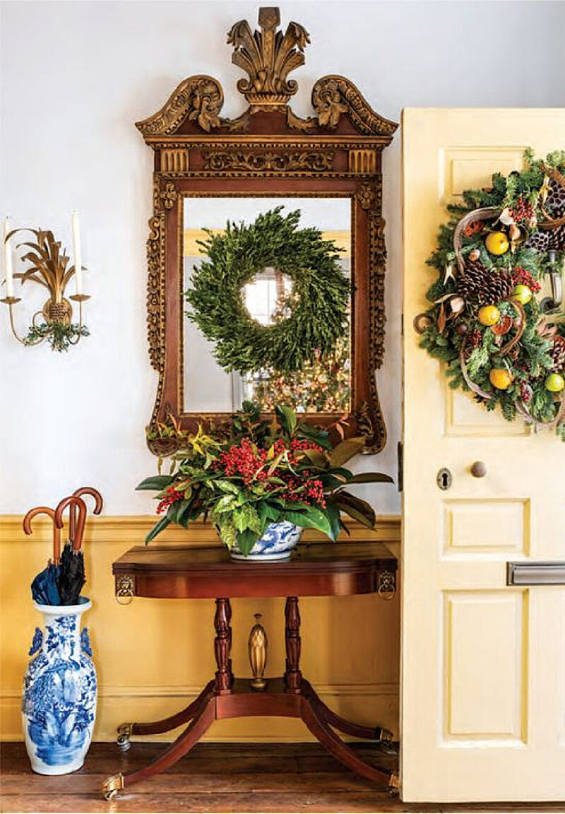 HOLIDAY DECORATING PINS To Save Now - Hello Lovely
