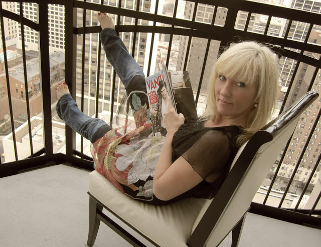 Michele's sister Jo giving BAD BAD B!TCH energy on a Chicago rooftop - Hello Lovely Studio. #badbadbitch #badbadb!tch