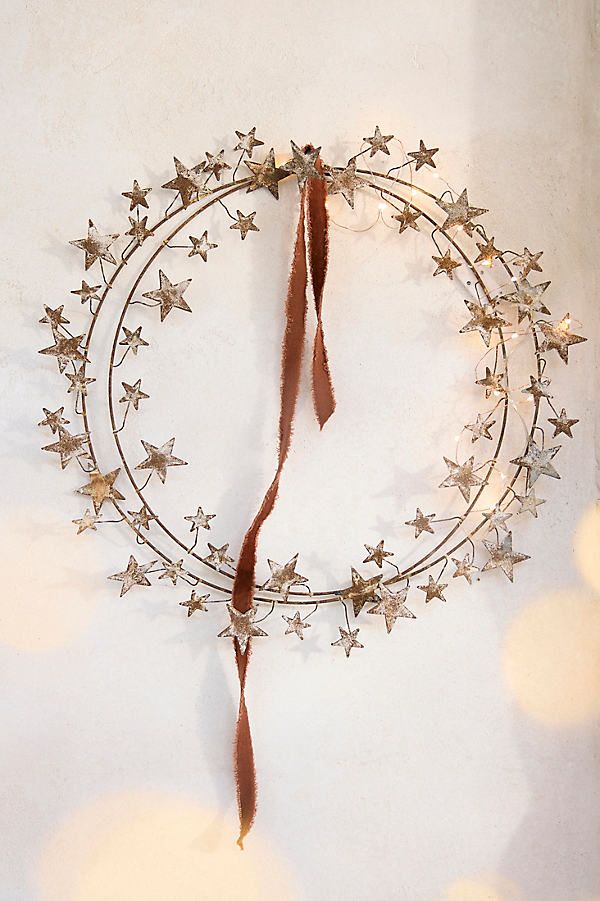 Aged star holiday wreath - Terrain. #holidaywreaths #holidaydecor