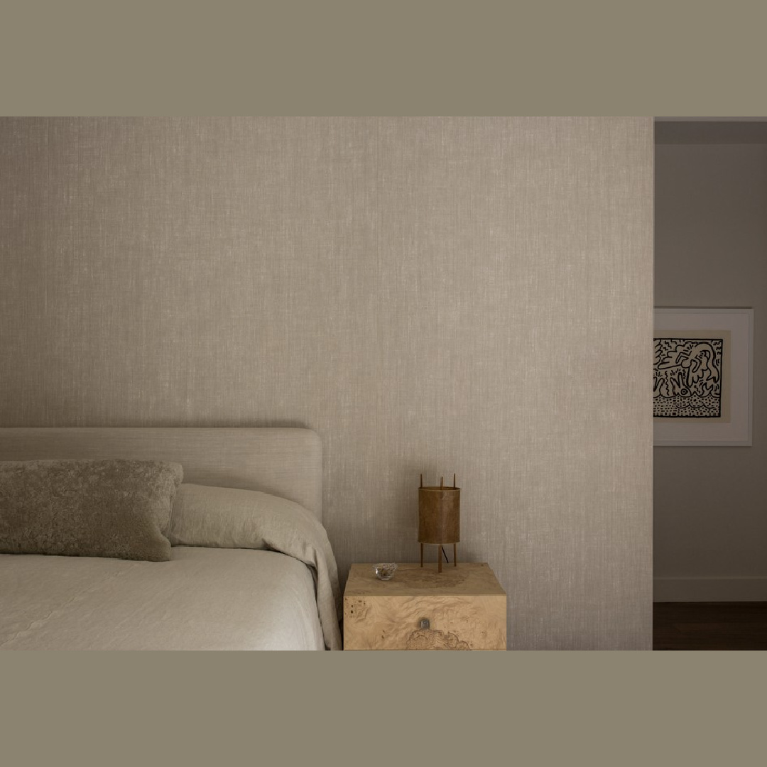 Bedroom with minimal design, luxurious architecture, and natural finishes - Clements Design. #understatedluxury #minimaldecor