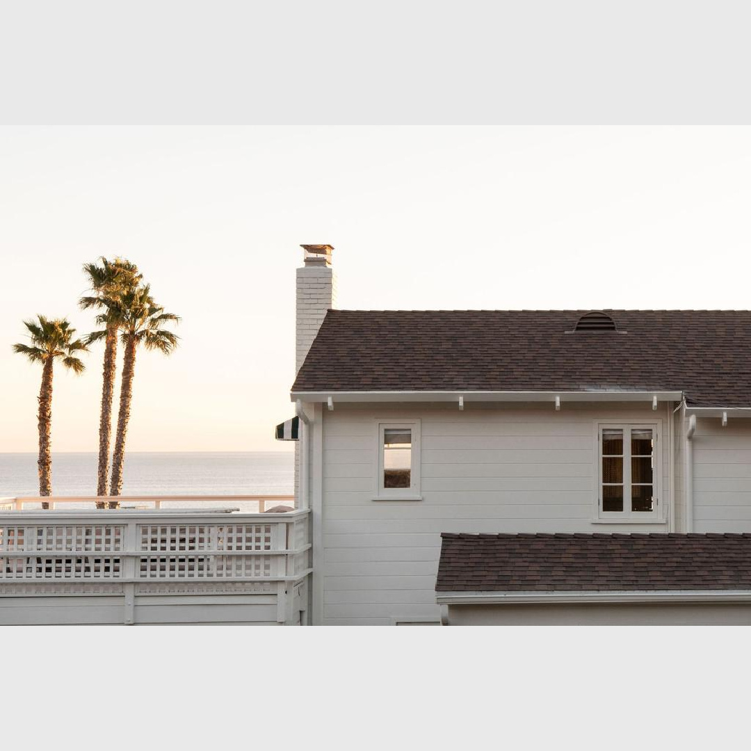 Cape Cod style 1941 cottage in Malibu with English country inspired interiors - Avi Brosh. Vogue Living Australia. #seasidecottage #beachhouse