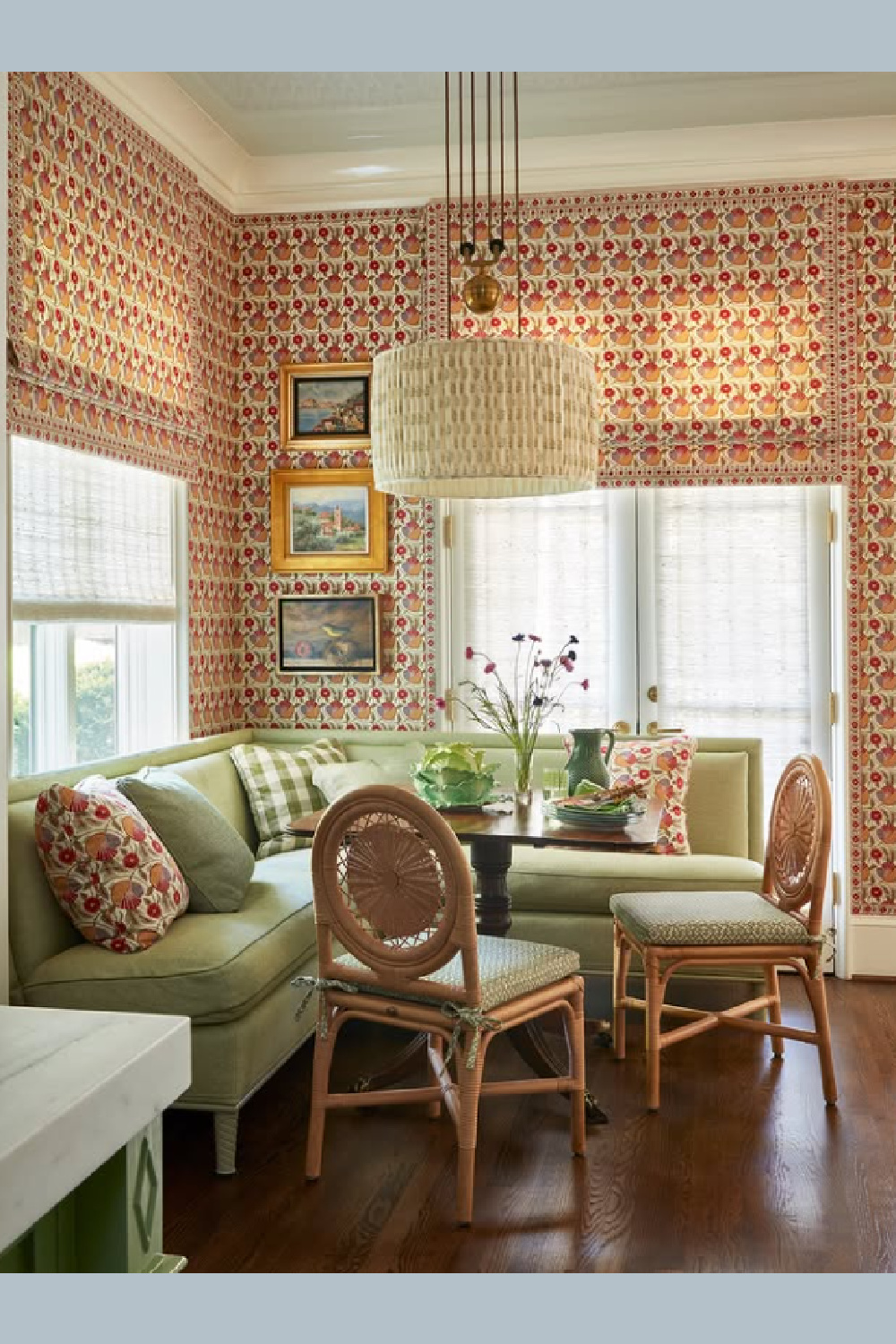 Elegant, classic, and traditional style in a space by Cathy Kincaid Interiors.