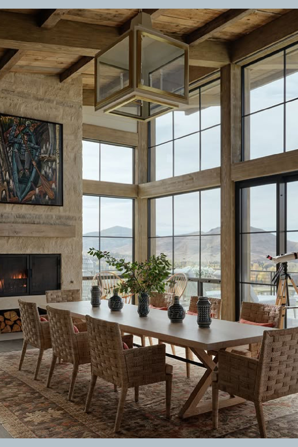 Sophisticated, romantic, pretty interior design by Cathy Kincaid.