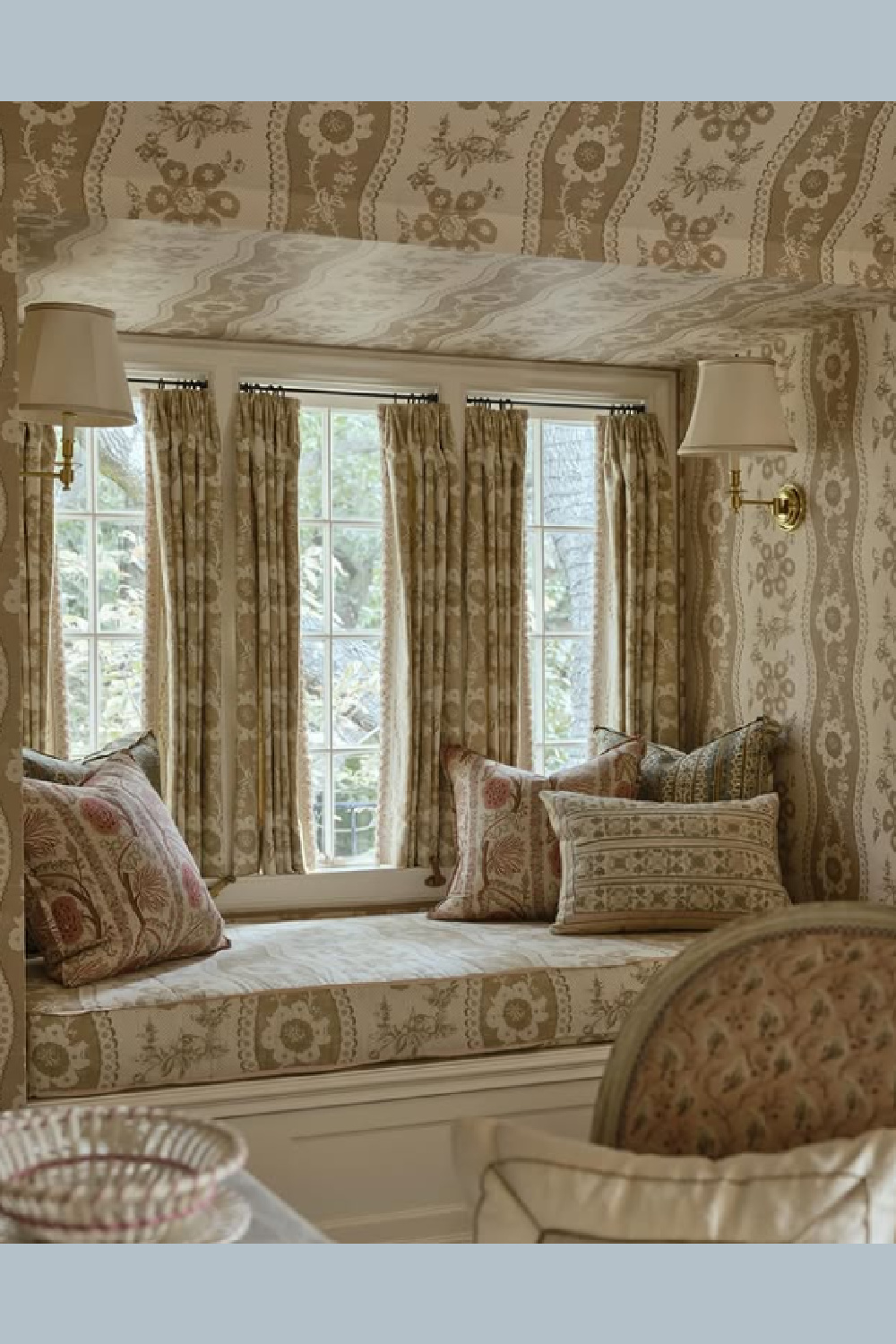 Sophisticated, romantic, pretty interior design by Cathy Kincaid.