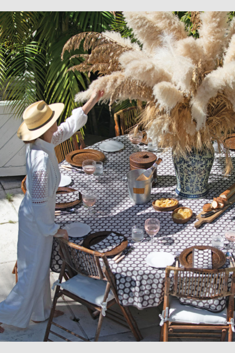A beautiful tablescape from INDIA HICKS ENTERTAINING (Rizzoli, 2026)